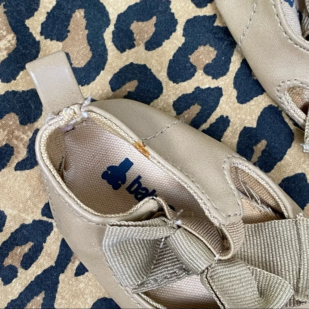 Baby gap bow tan leather flats